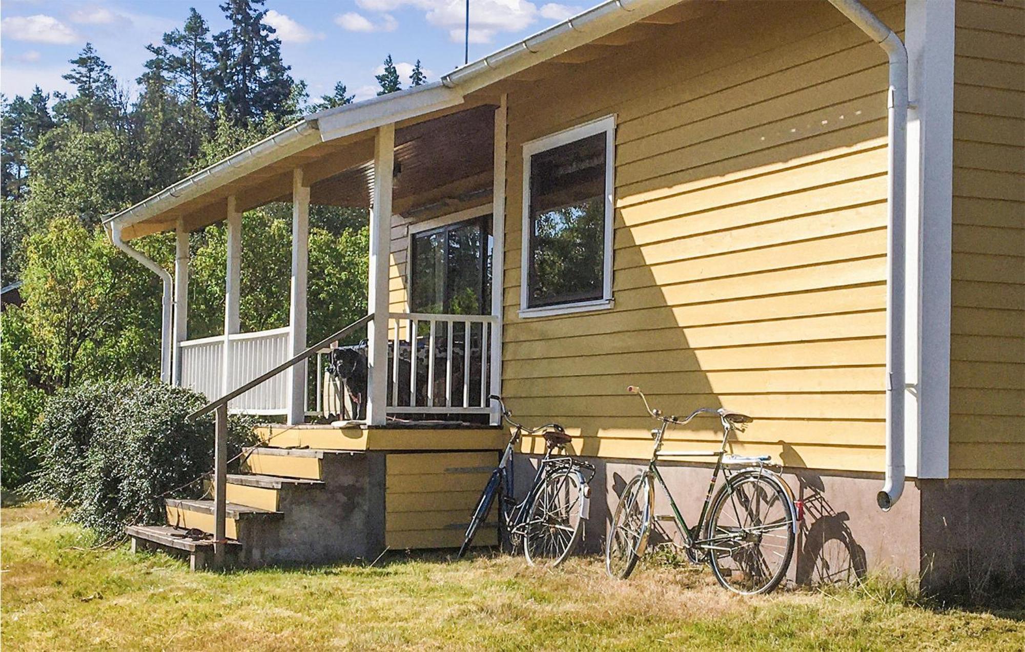 Awesome Home In Lenhovda With Wifi Exterior photo